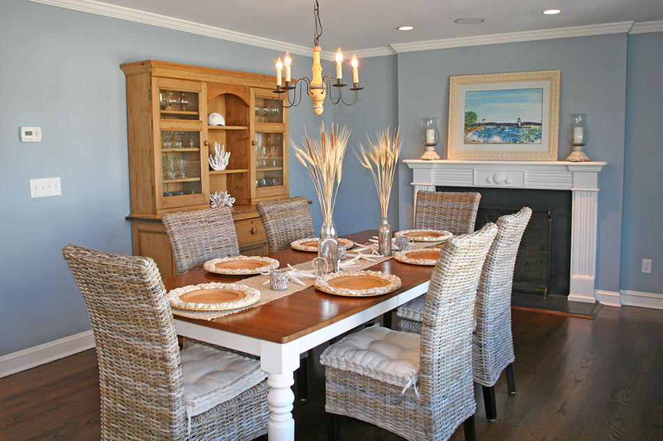 With seashells, seagrass, and the colors of the sound as inspiration, we chose FRENCH TOILE CSP-595 for the dining room walls. It is perfect blue with a gently aged appearance that complements the grays and silvers on the table as well as the mellow tones of the antique pine hutch.