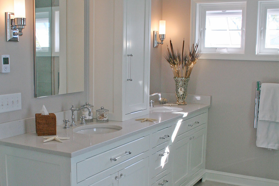 Using WISH AF-680 in the Master Bath provides continuity with the bedroom and pairs beautifully with the mottled gray porcelain floor and glass mosaic in the shower.