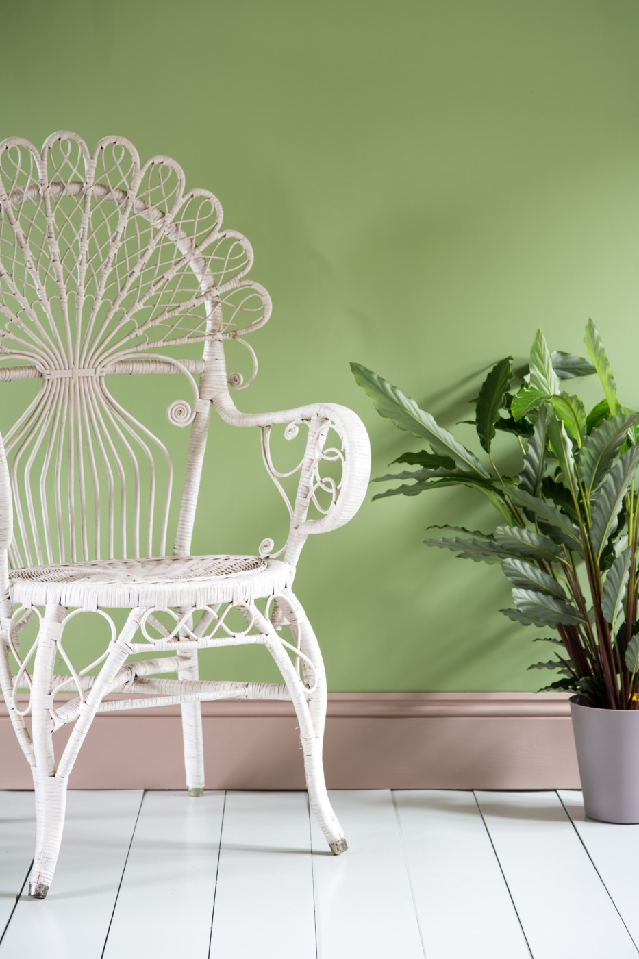 Neutral-trim-benjamin-moore-ring's-end